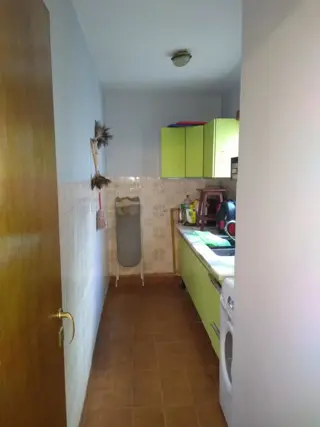 CASA EN VENTA TRES DORMITORIOS , DOS BAÑOS , COCINA COMEDOR , LIVING , CENTRICA foto 4