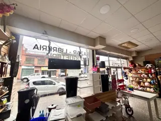 Local Comercial En Alquiler - 360 M² - Fabián Onsari 1553, Wilde - Sevillano Negocios Inmobiliarios foto 4