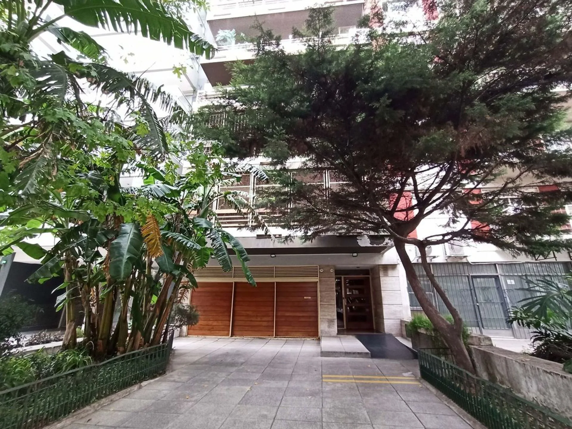 ALQUILER DEPARTAMENTO 3 AMBIENTES BALCON EN FLORES foto 2