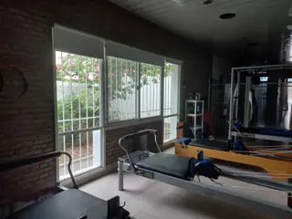 Importante Predio en Centro de la Ciudad para uso Deportivo y/o Salud foto 3