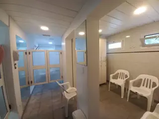 Importante Predio en Centro de la Ciudad para uso Deportivo y/o Salud foto 5