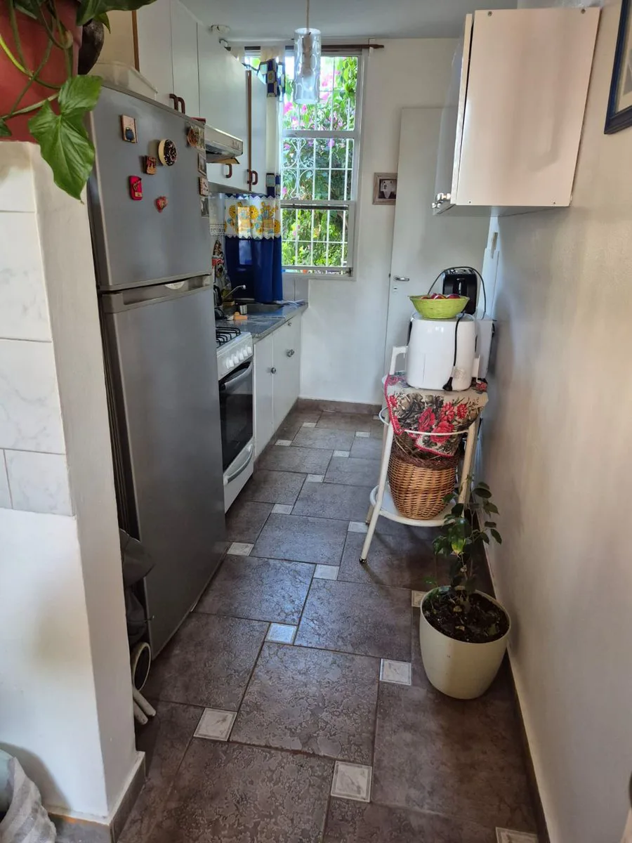 Venta de casa en 2do B° CEC  de San Martín, Mza foto 4