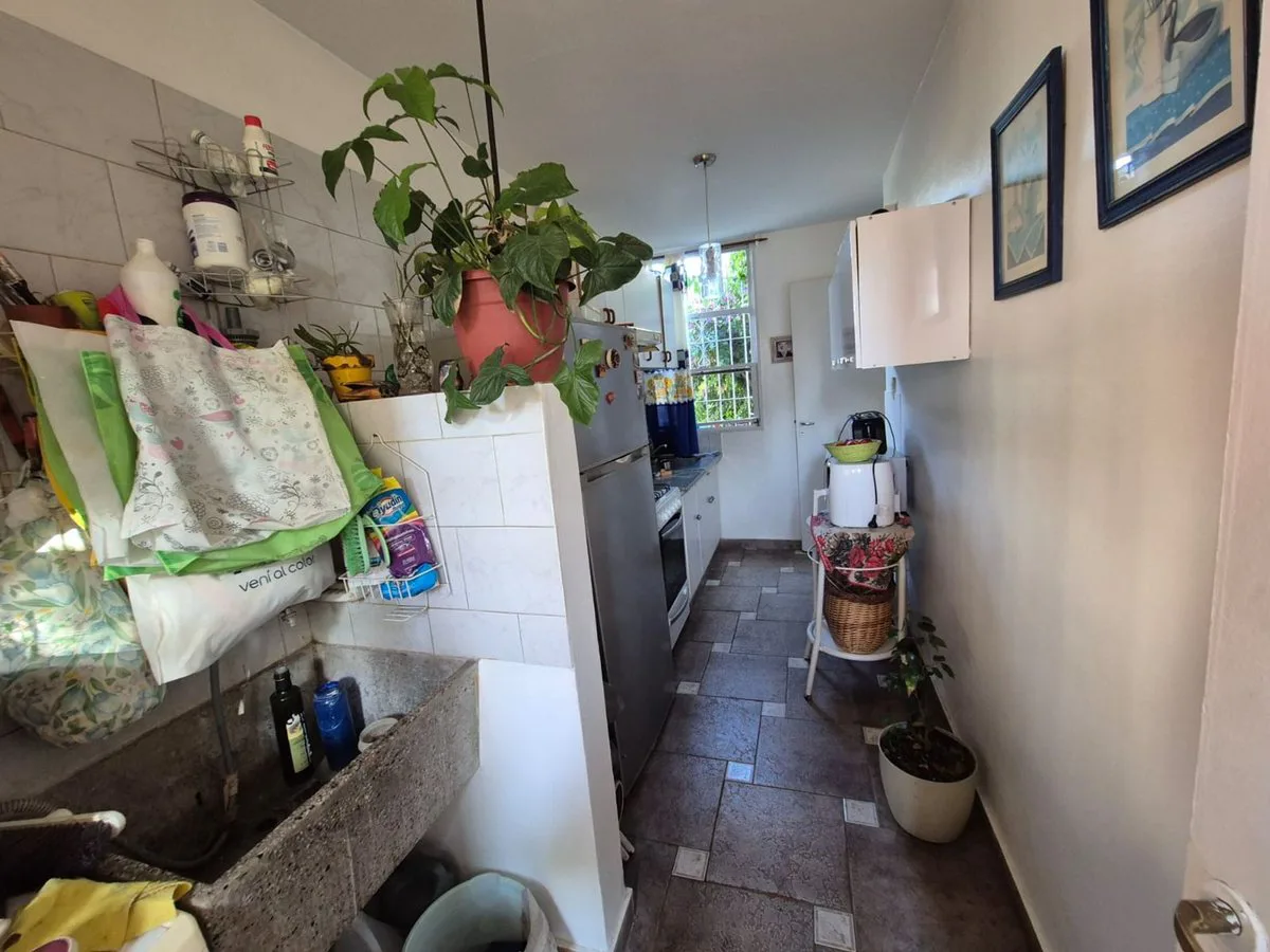 Venta de casa en 2do B° CEC  de San Martín, Mza foto 5