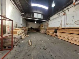VENTA GALPON DEPOSITO VILLA URQUIZA SOBRE AVENIDA foto 2