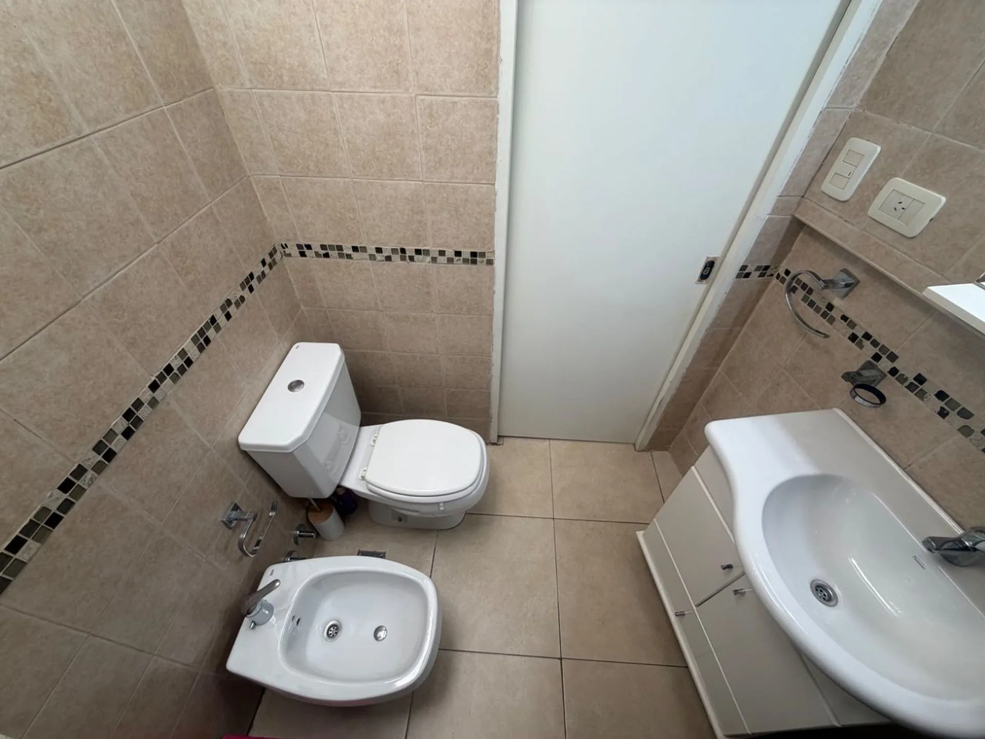 VENTA. PH 2 AMB C/ PATIO. V LURO. CABA foto 5