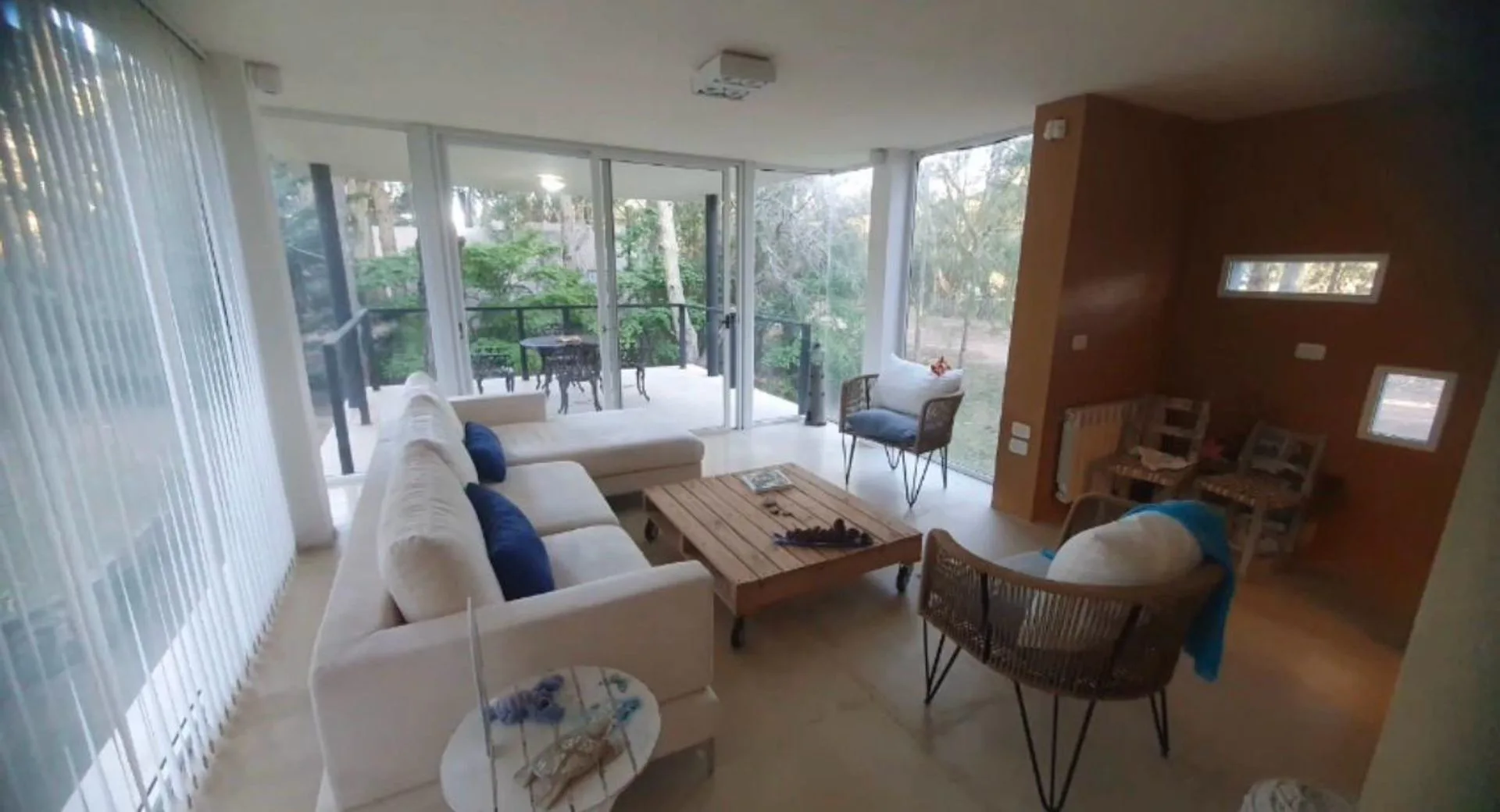 Casa en venta 7 amb |  Costa del Este foto 2