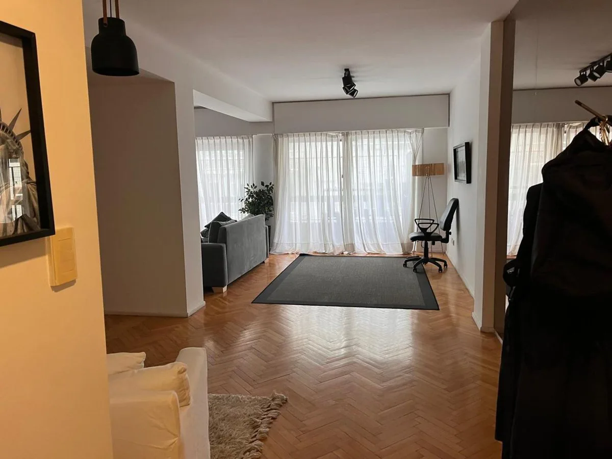 Semipiso Impecable Cuatro Ambientes foto 2
