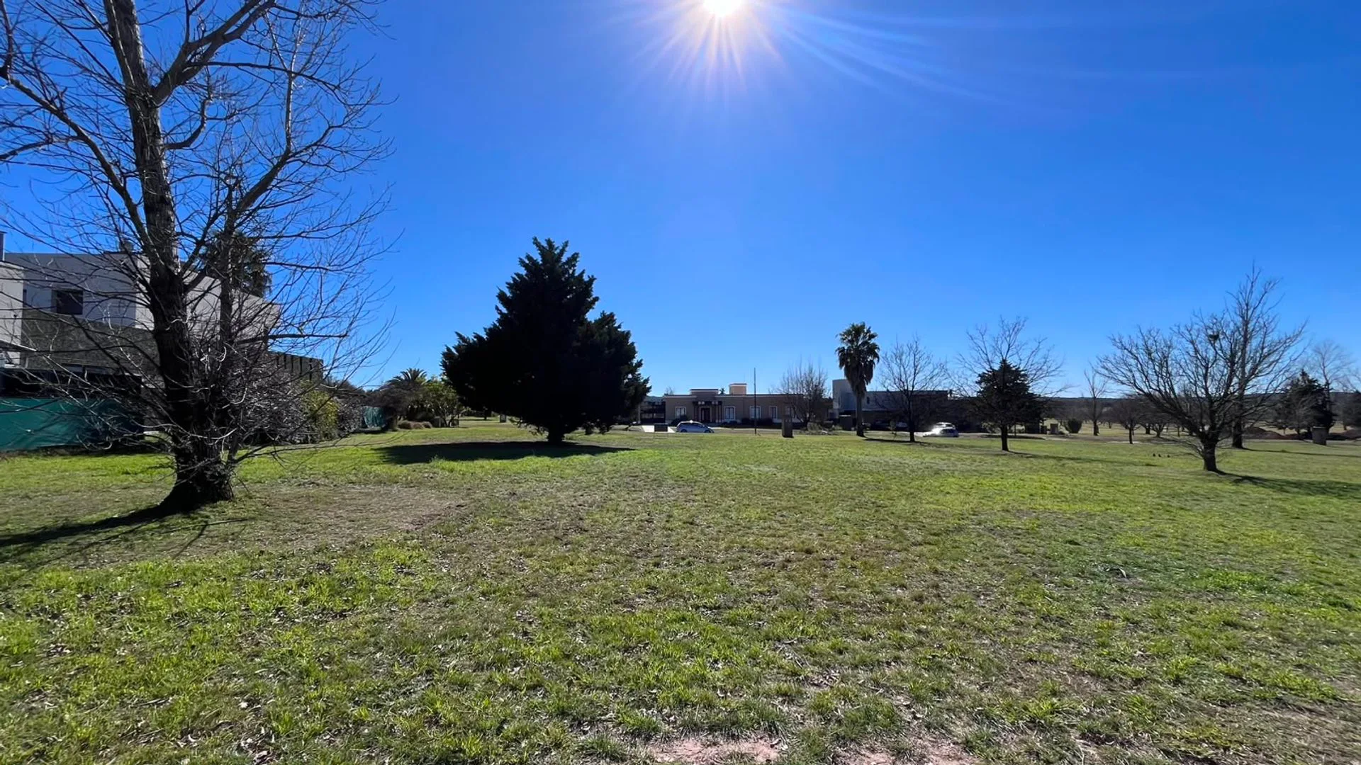 VENTA LOTE EN VALLE DEL GOLF 1507 M ETAPA 2 foto 3