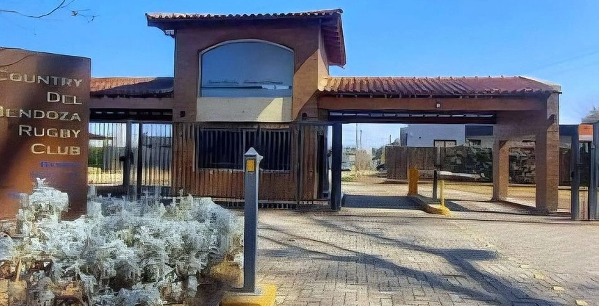 VENTA TERRENO CENTRAL, 758M2, BARRIO MENDOZA RUGBY foto 3