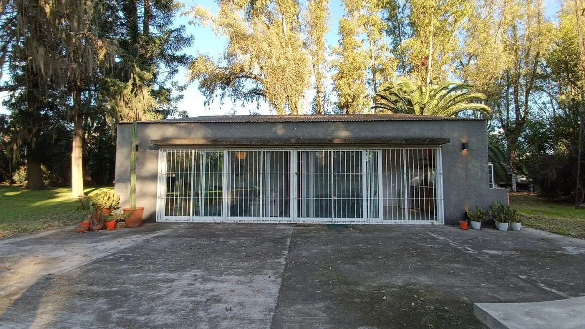 Venta Chacra y Casa 3 ambientes en Carlos Keen foto 3