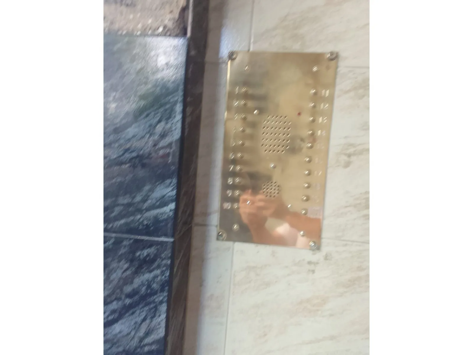 Departamento de 3 ambiente en venta. Planta baja Frente foto 4