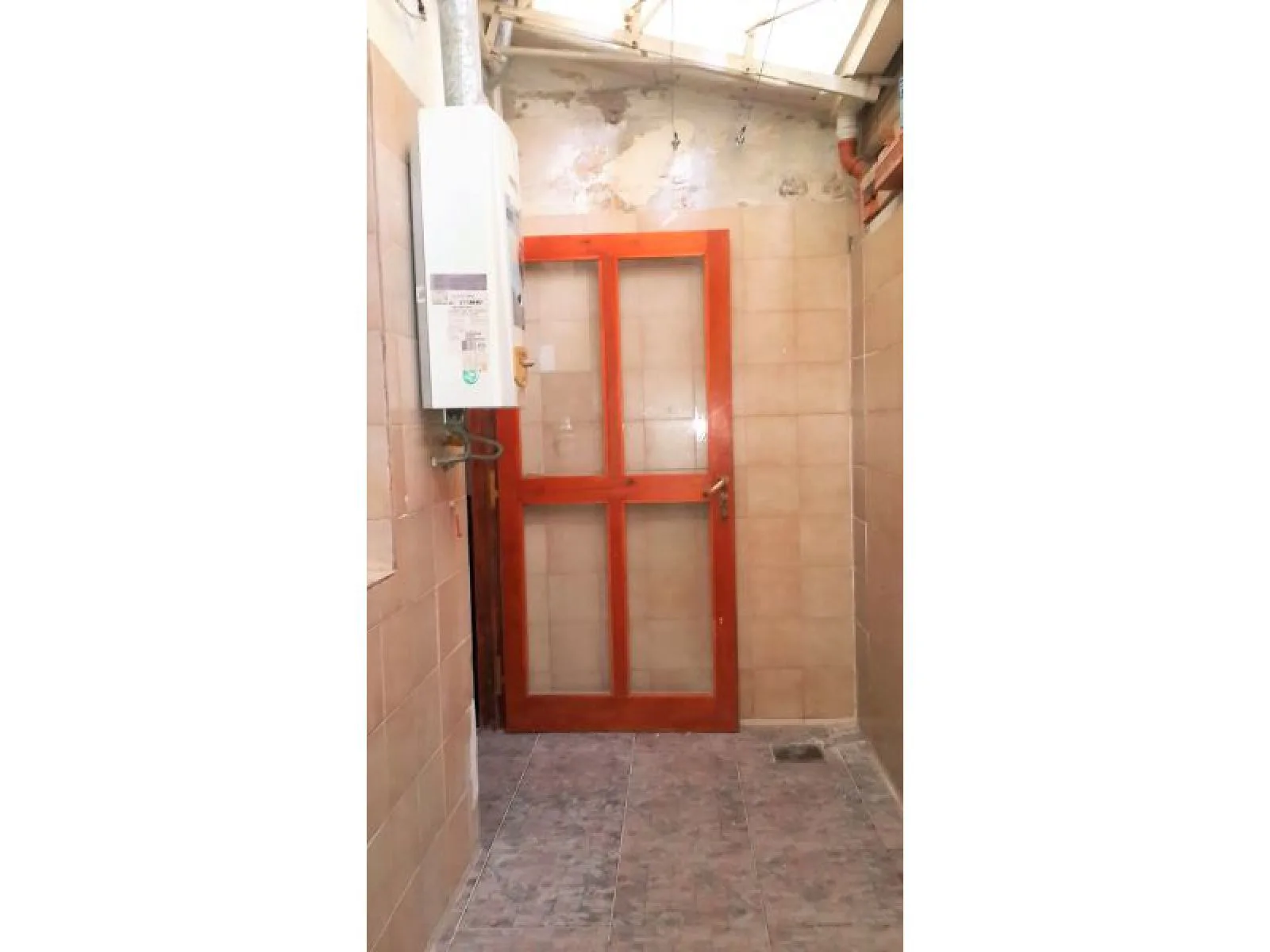 Departamento de 3 ambiente en venta. Planta baja Frente foto 5