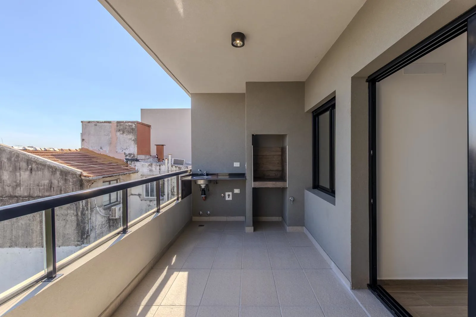 Departamento 2 ambientes a estrenar en Coghlan - 3°D foto 4