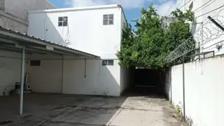 Dos Locales + 18 Cocheras, Ideal Inversor O Construccion Edificio Lote 440m2 foto 4
