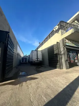 Complejo comercial en bloque a la venta en Malvinas Argentinas foto 5