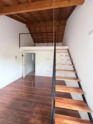 LOFT A ESTRENAR, UN AMBIENTE CON ENTREPISO. foto 2
