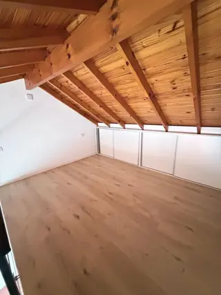 LOFT A ESTRENAR, UN AMBIENTE CON ENTREPISO. foto 3