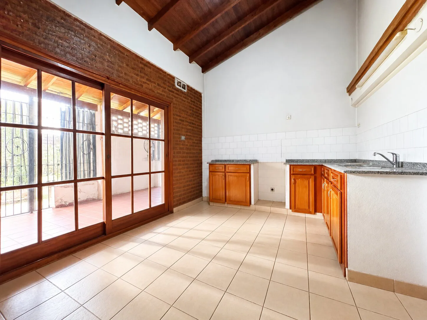 CASA 3 AMBIENTES EN VENTA APTO CREDITO, EN GENERAL RODRIGUEZ foto 2