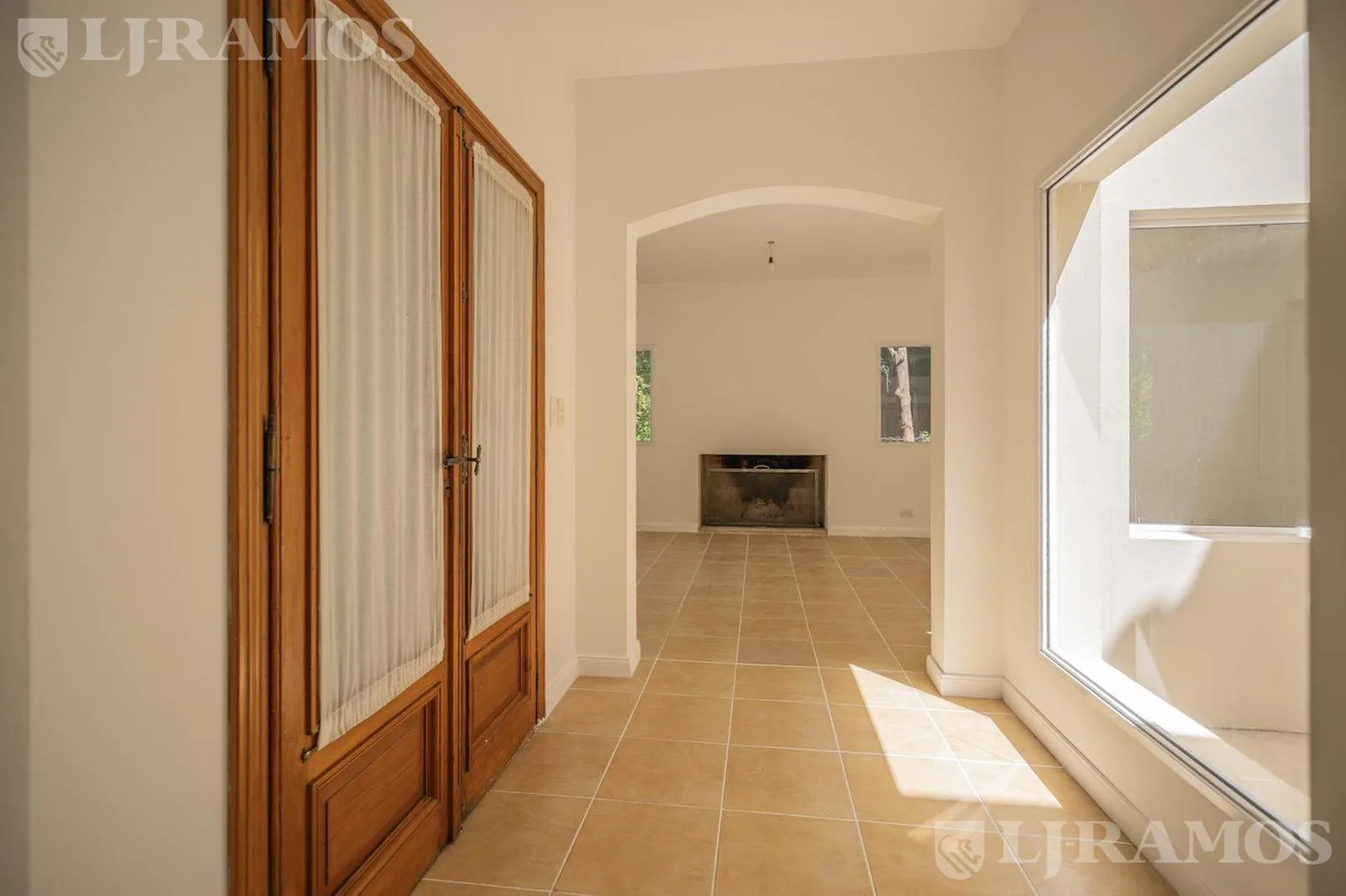 CASA Moderna a ESTRENAR Barrio Saint Matthews. Pilar. Lote 850 m2 foto 4