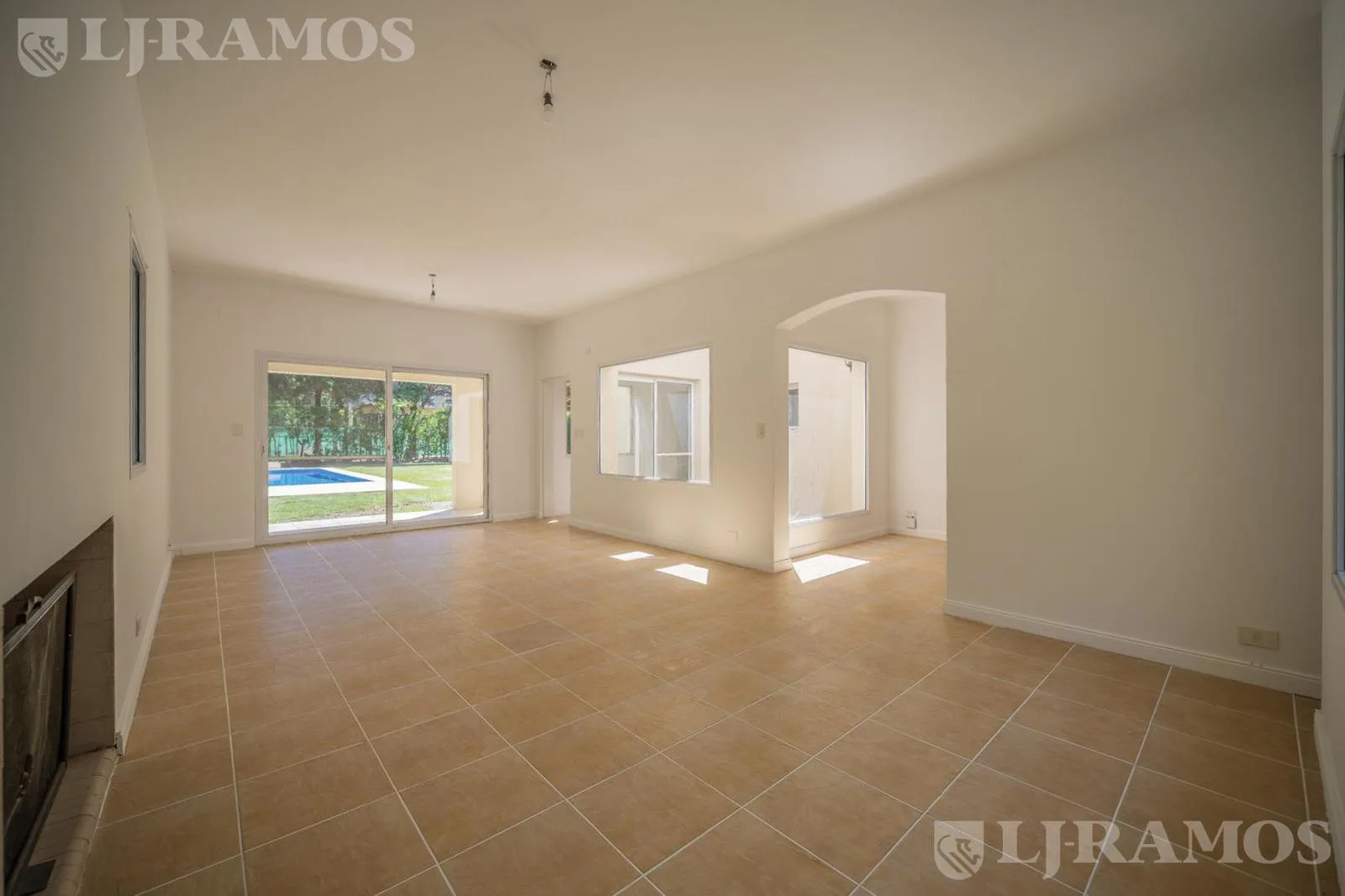 CASA Moderna a ESTRENAR Barrio Saint Matthews. Pilar. Lote 850 m2 foto 5