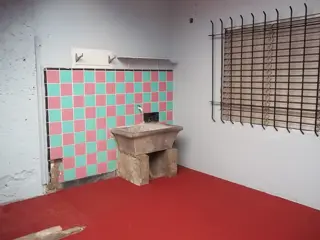 DEPARTAMENTO TIPO CASA 2 AMBIENTES EN ALQUILER ISIDRO CASANOVA.- foto 3