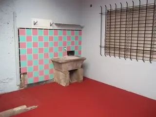 DEPARTAMENTO TIPO CASA 2 AMBIENTES EN ALQUILER ISIDRO CASANOVA.- foto 4
