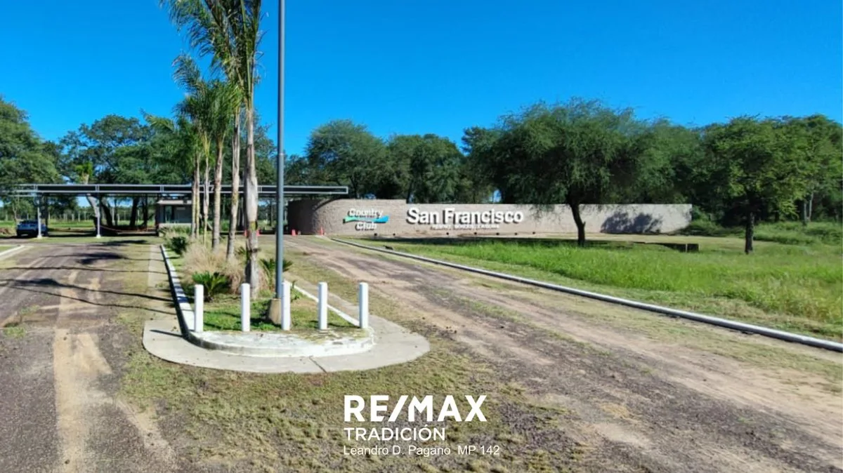 Terreno en Venta en Country Club San Francisco.- foto 3