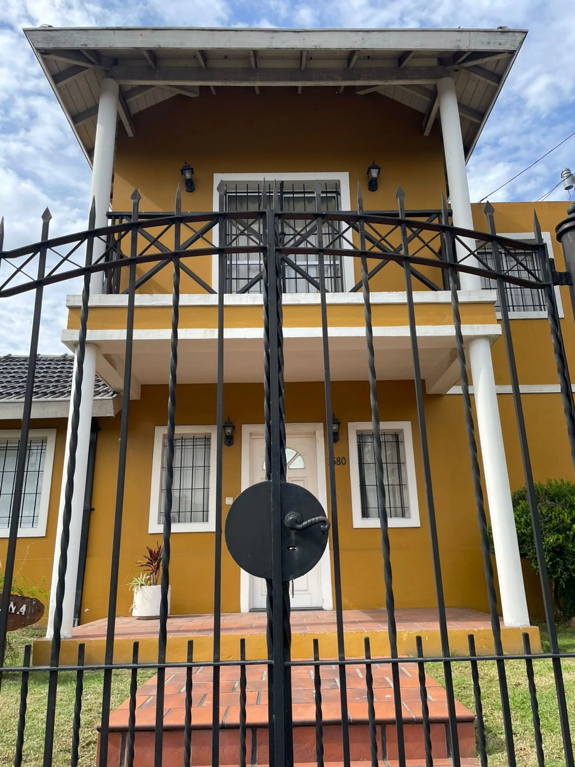 VENTA CASA 5 amb 2 coch en CIUDAD EVITA-APTO CRED foto 3