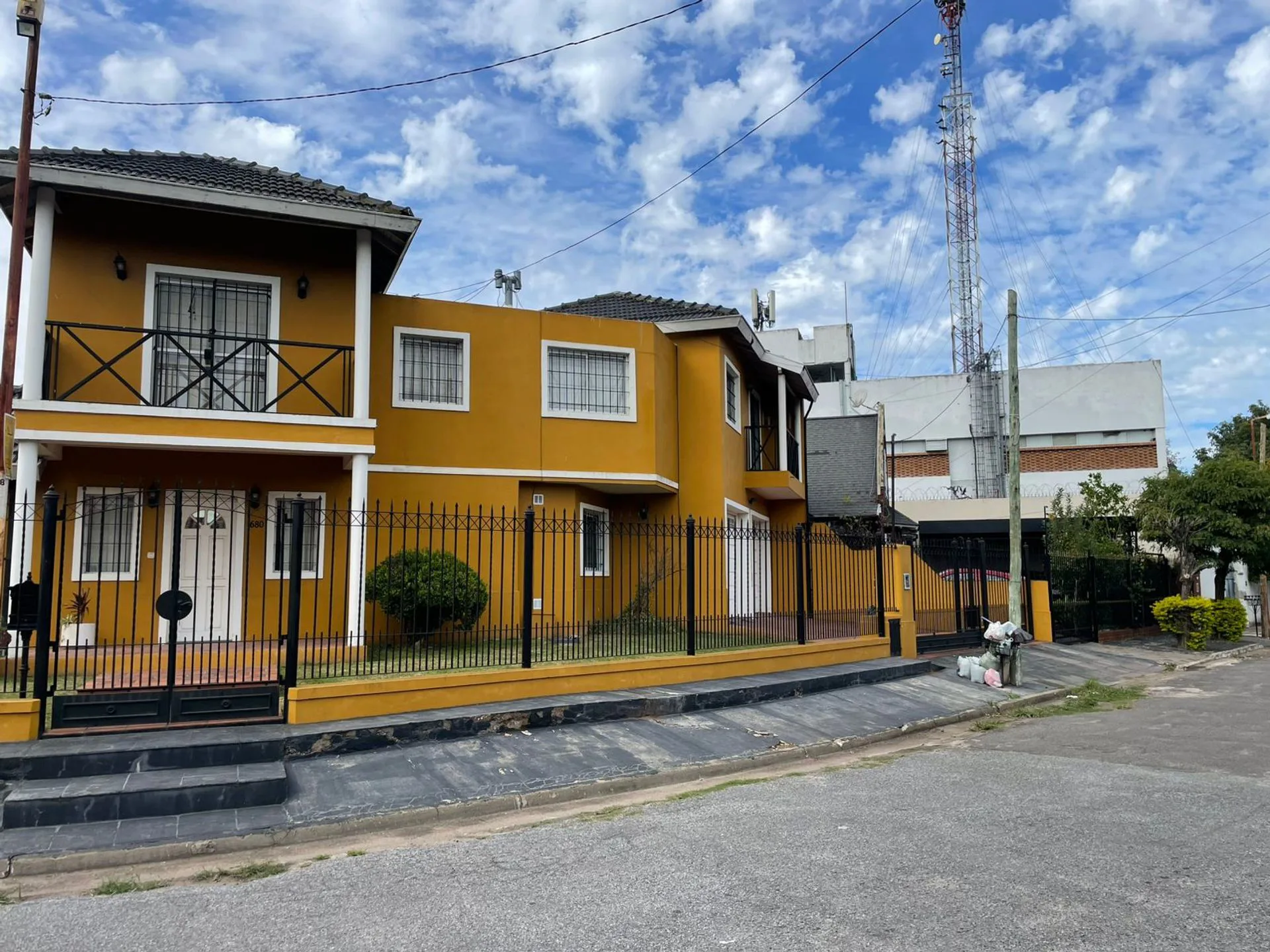 VENTA CASA 5 amb 2 coch en CIUDAD EVITA-APTO CRED foto 5