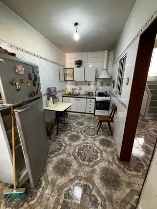 ALQUILER CASA. VALENTIN ALSINA - CATAMARCA 300 foto 4