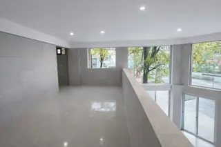 Local premium en esquina - 70 m² foto 4
