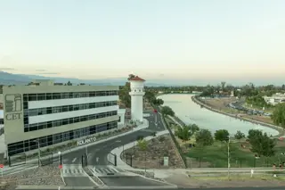 VENTA DE OFICINA CENTRO EMPRESARIAL TORREÓN MAIPÚ foto 4