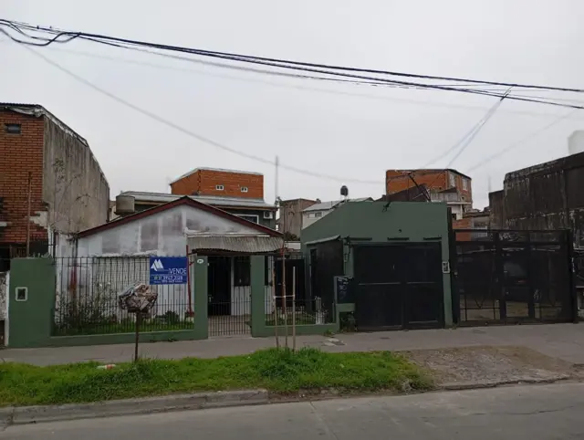 Casa a reciclar de 3 ambientes en Boulogne