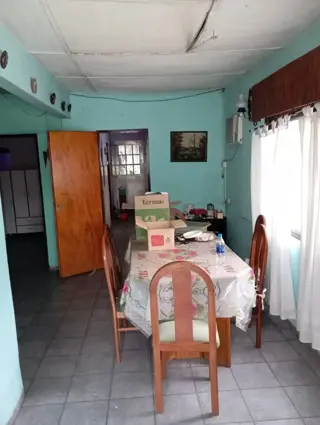Casa a reciclar de 3 ambientes en Boulogne foto 3