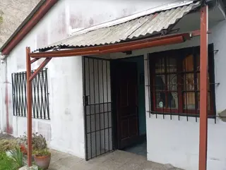 Casa a reciclar de 3 ambientes en Boulogne foto 4