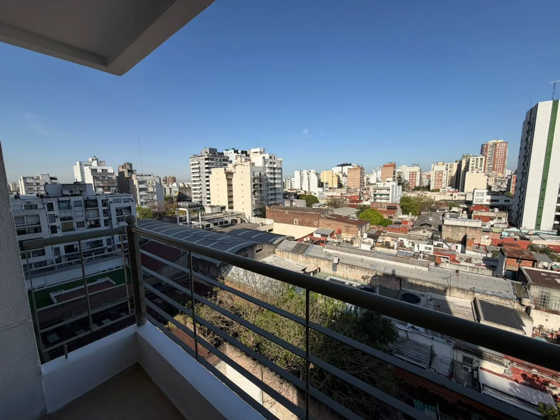 VENTA DEPTO 2 AMB C/COCHERA - SAN CRISTOBAL foto 4