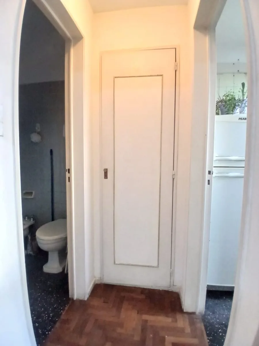 Se vende un departamento monoambiente con balcón al frente - Almagro foto 5