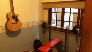 Impecable inmueble en Parque Chacabuco foto 2