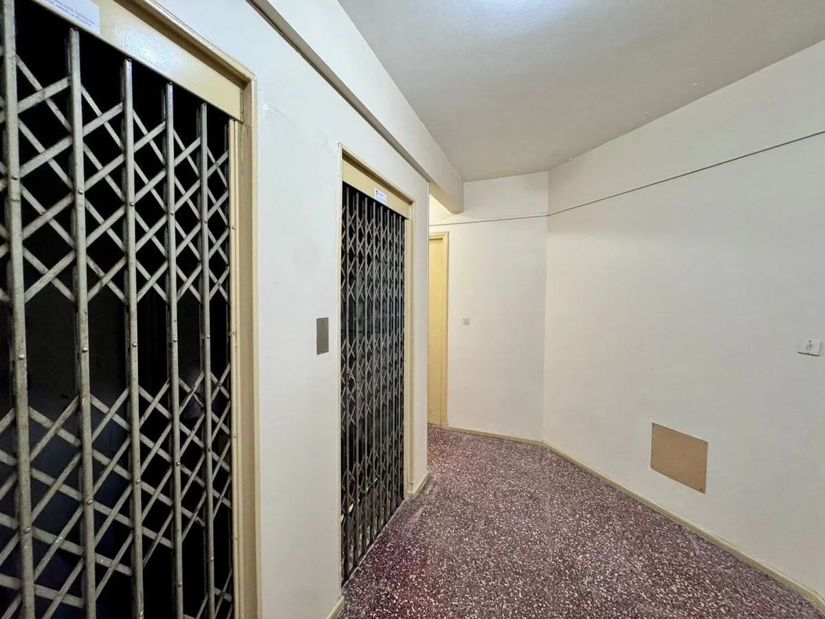 VENTA DEPARTAMENTO 2 AMBIENTES  PATIO  GUEMES foto 4