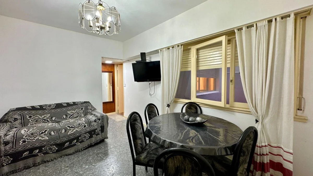 VENTA DEPARTAMENTO 2 AMBIENTES  PATIO  GUEMES foto 5