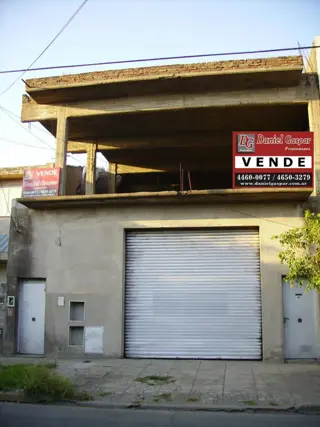 EXCELENTE ZONA - DEPÓSITO DE 100 M2 Y EN PA. DEPTO. A TERMINAR CON PLANOS APROBADOS foto 1
