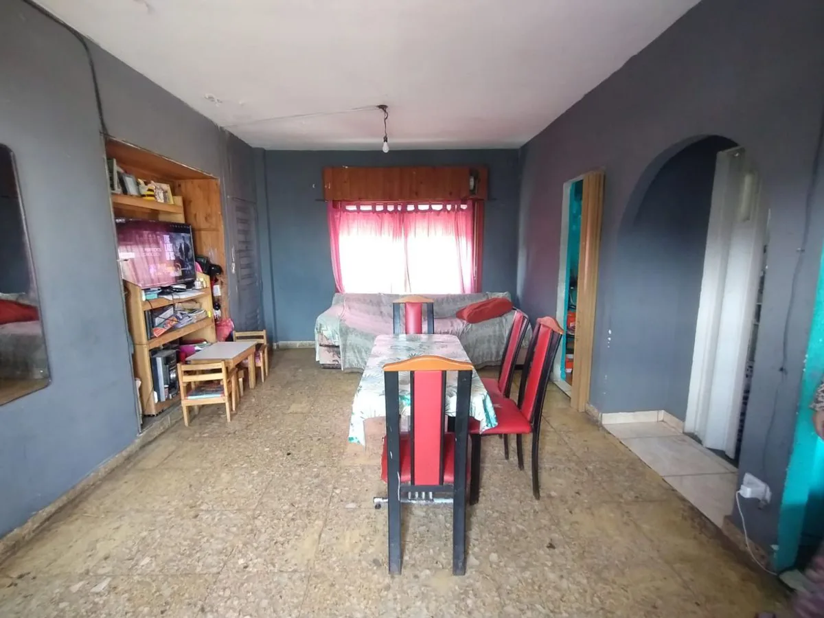 VENTA CASA LAFERRERE foto 5