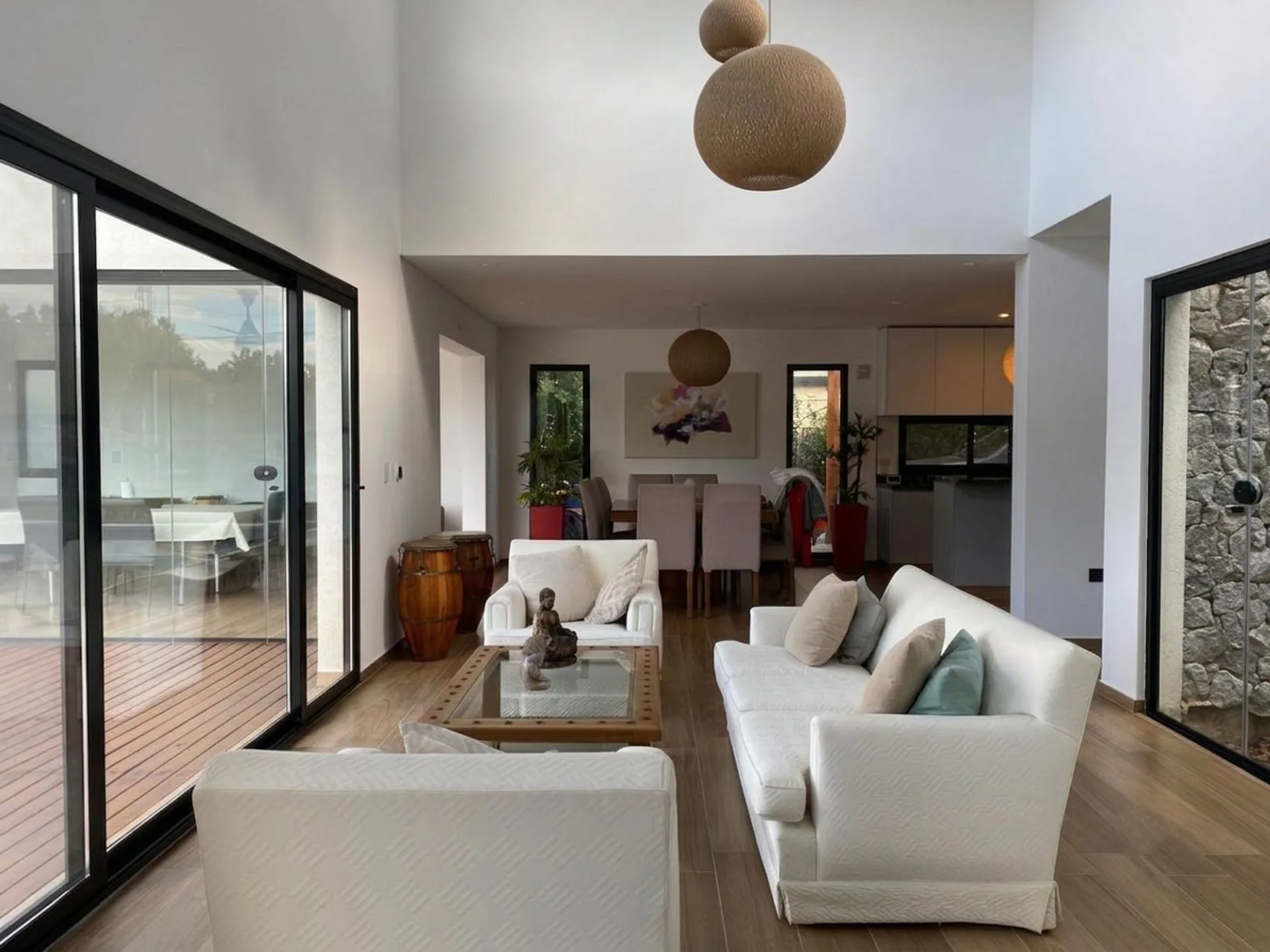 Casa 4 dorm. en Venta en Barrio San Benito al río foto 3