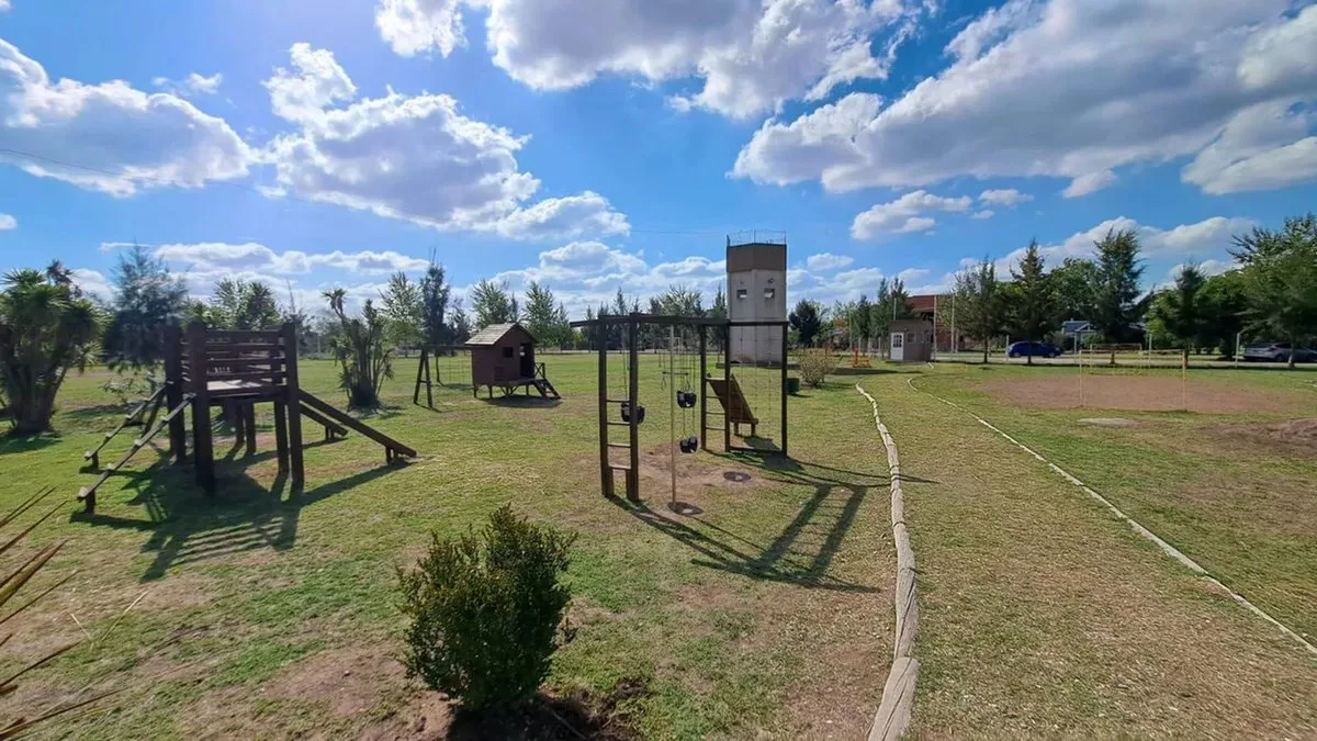 LOTE  EN VENTA - ESTANCIAS DOMSELAAR CHICO foto 2