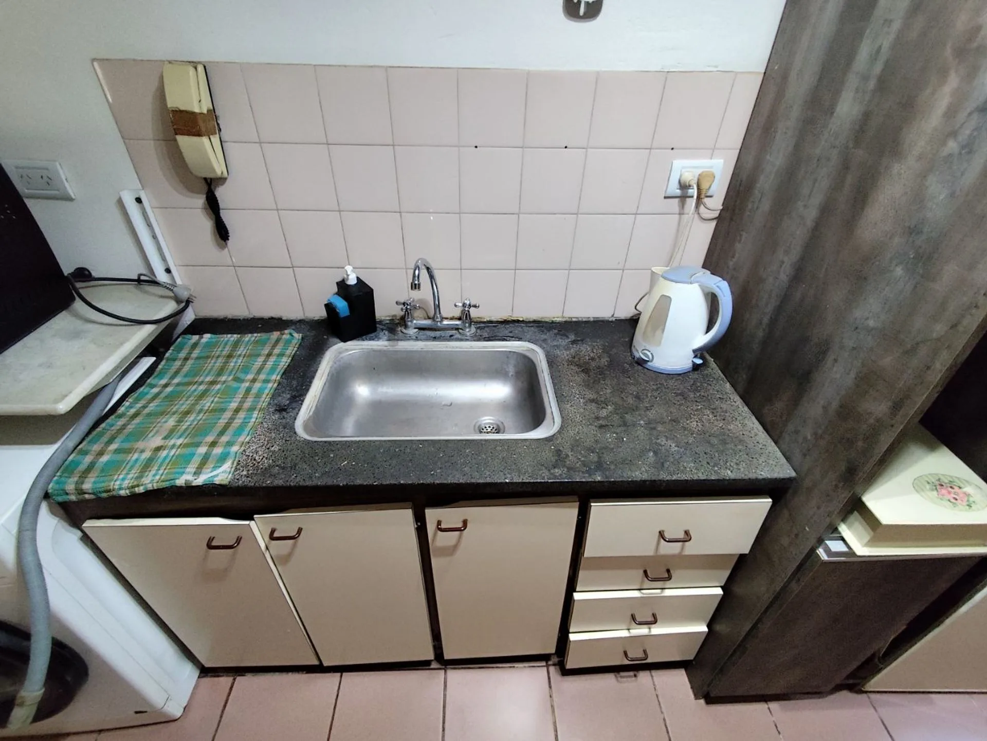VENTA 3 Amb en Planta Baja con Cochera y Lavadero foto 4