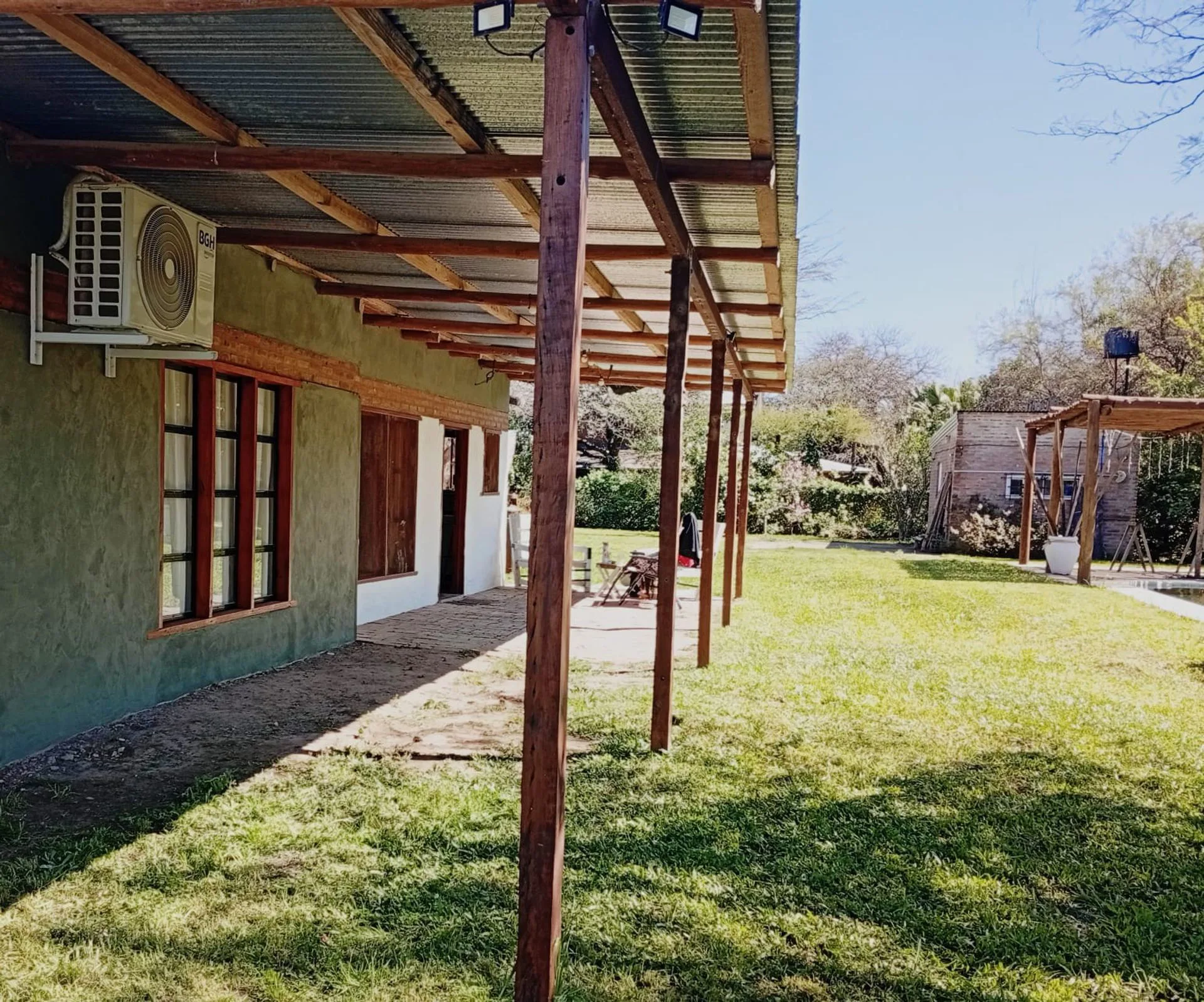 VENTA CASA QUINTA A METROS DEL RIO foto 3