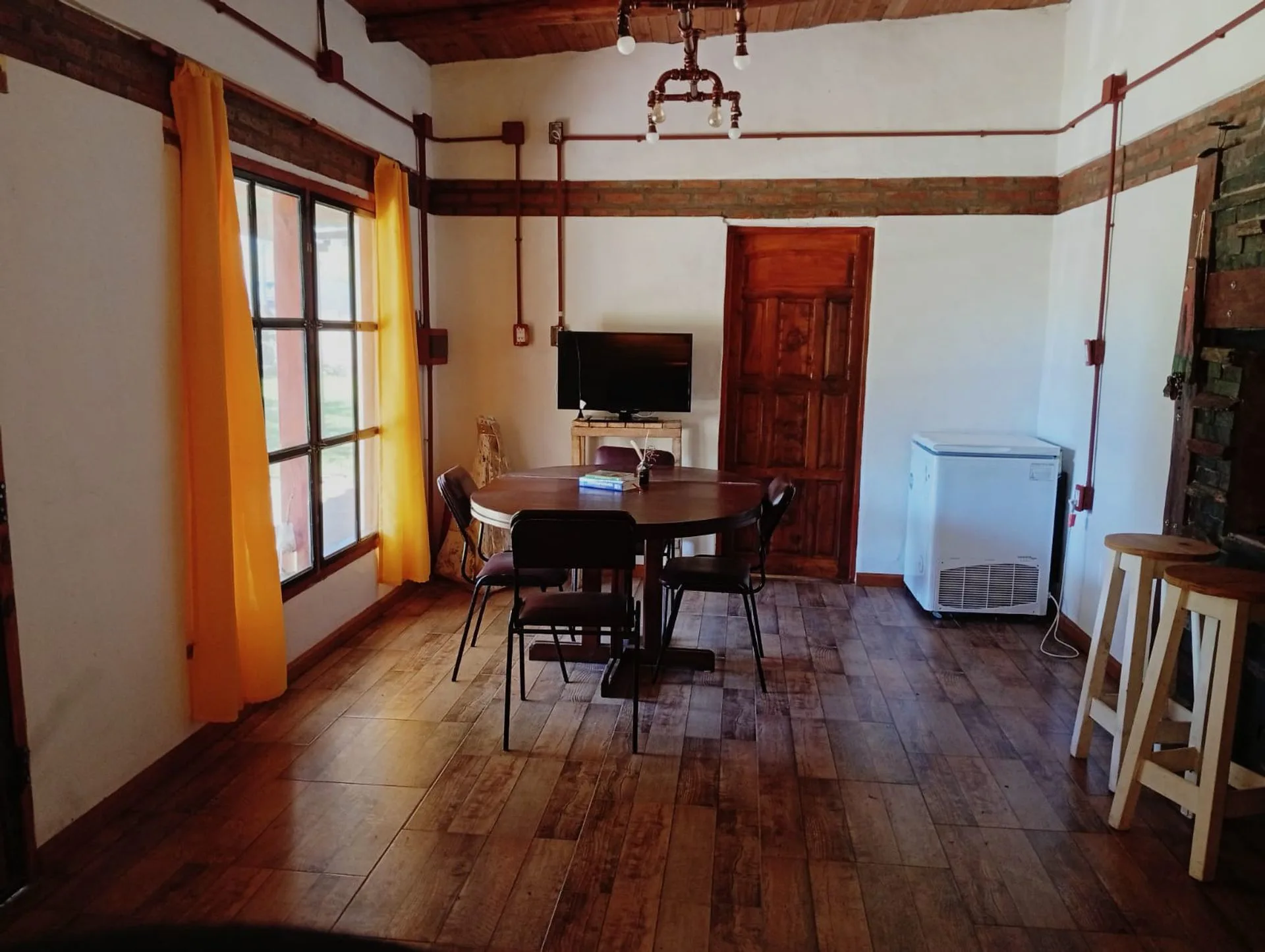 VENTA CASA QUINTA A METROS DEL RIO foto 4