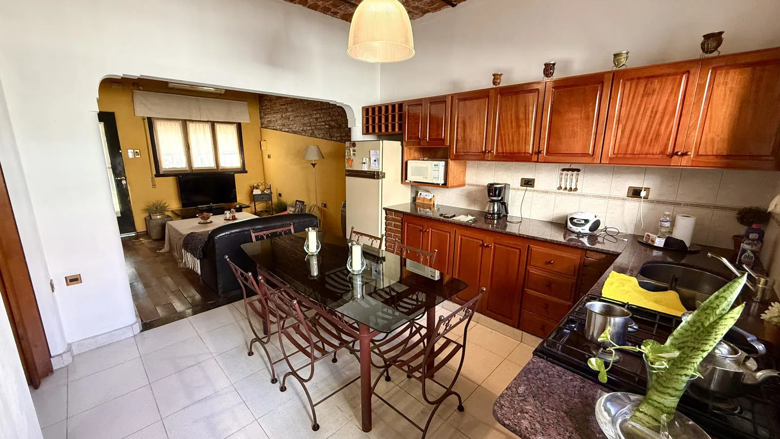 Casa en venta de dos dormitorios APTO CRÉDITO - Rosario, Azcuénaga foto 2