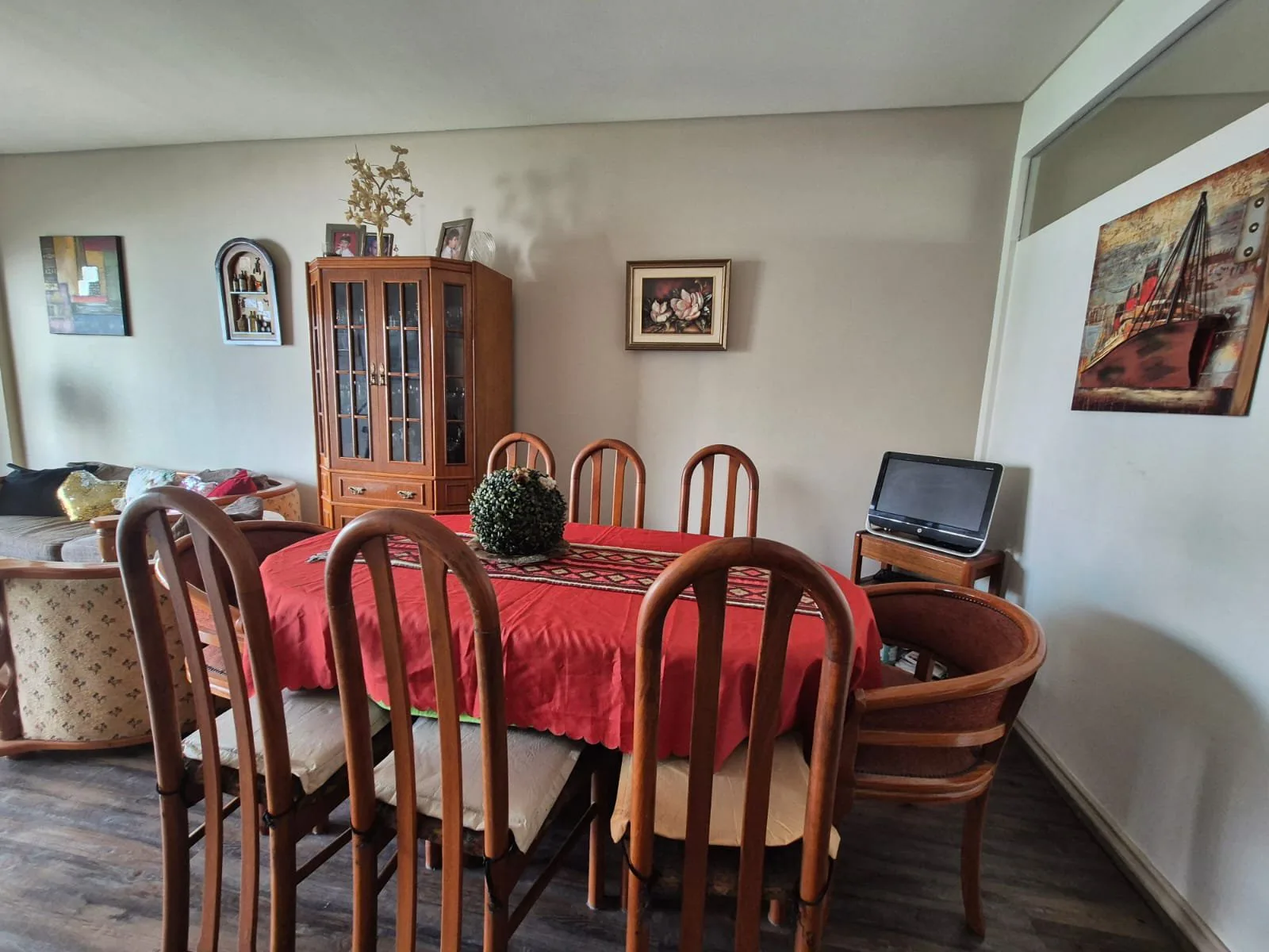 En Venta Departamento de Dos Ambientes con Cochera en Parque Centenario foto 4