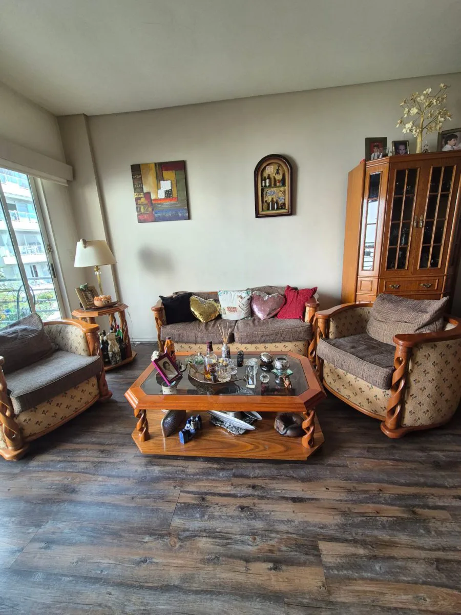 En Venta Departamento de Dos Ambientes con Cochera en Parque Centenario foto 5